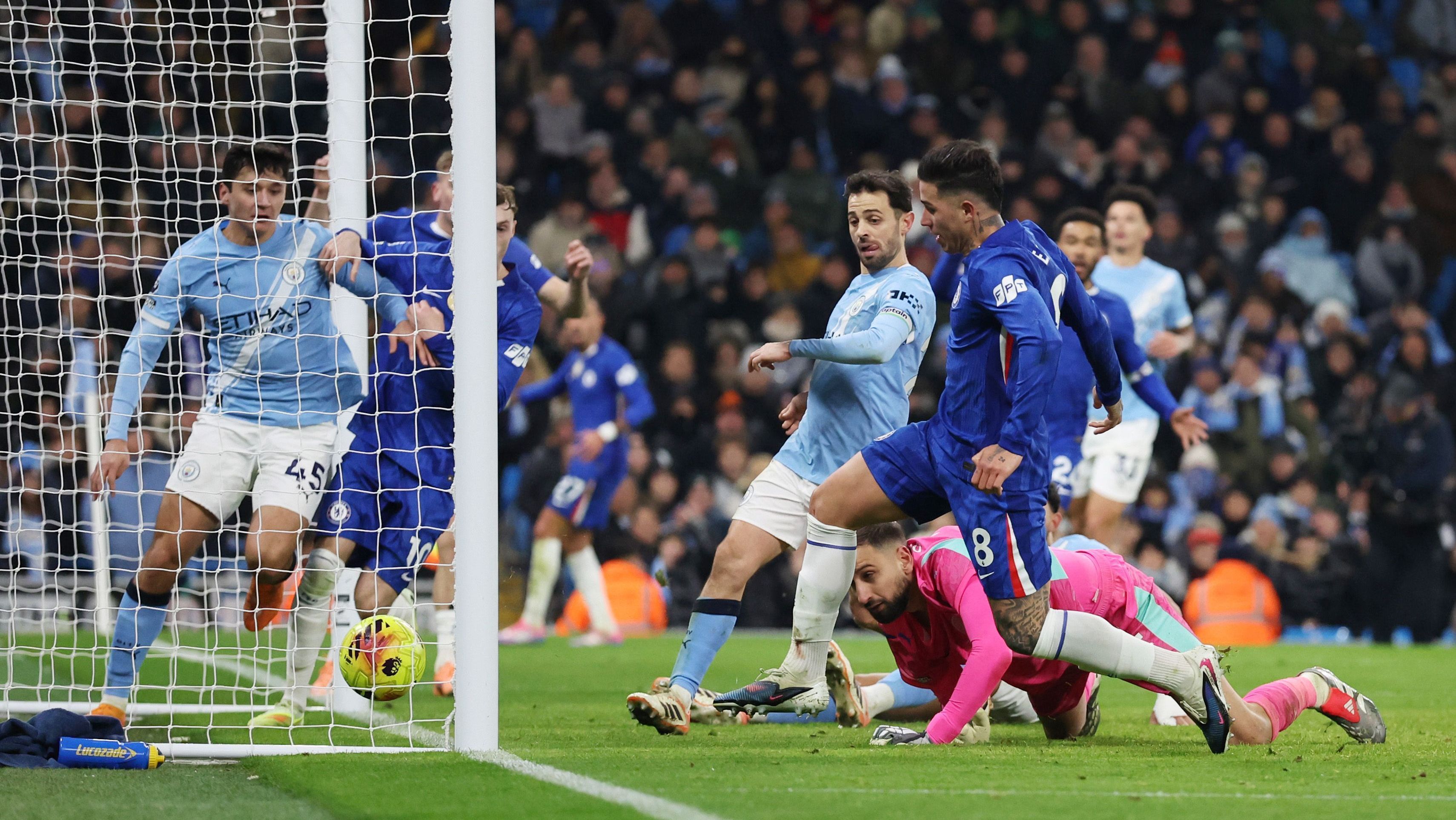 Enzo Fernandez marcou o gol do empate do Chelsea contra o Manchester City