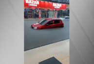 Fortes chuvas causam transtornos na Zona Oeste do Rio de Janeiro