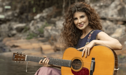 Aos 41, Paula Fernandes faz papel de avó em "Coração Acelerado"