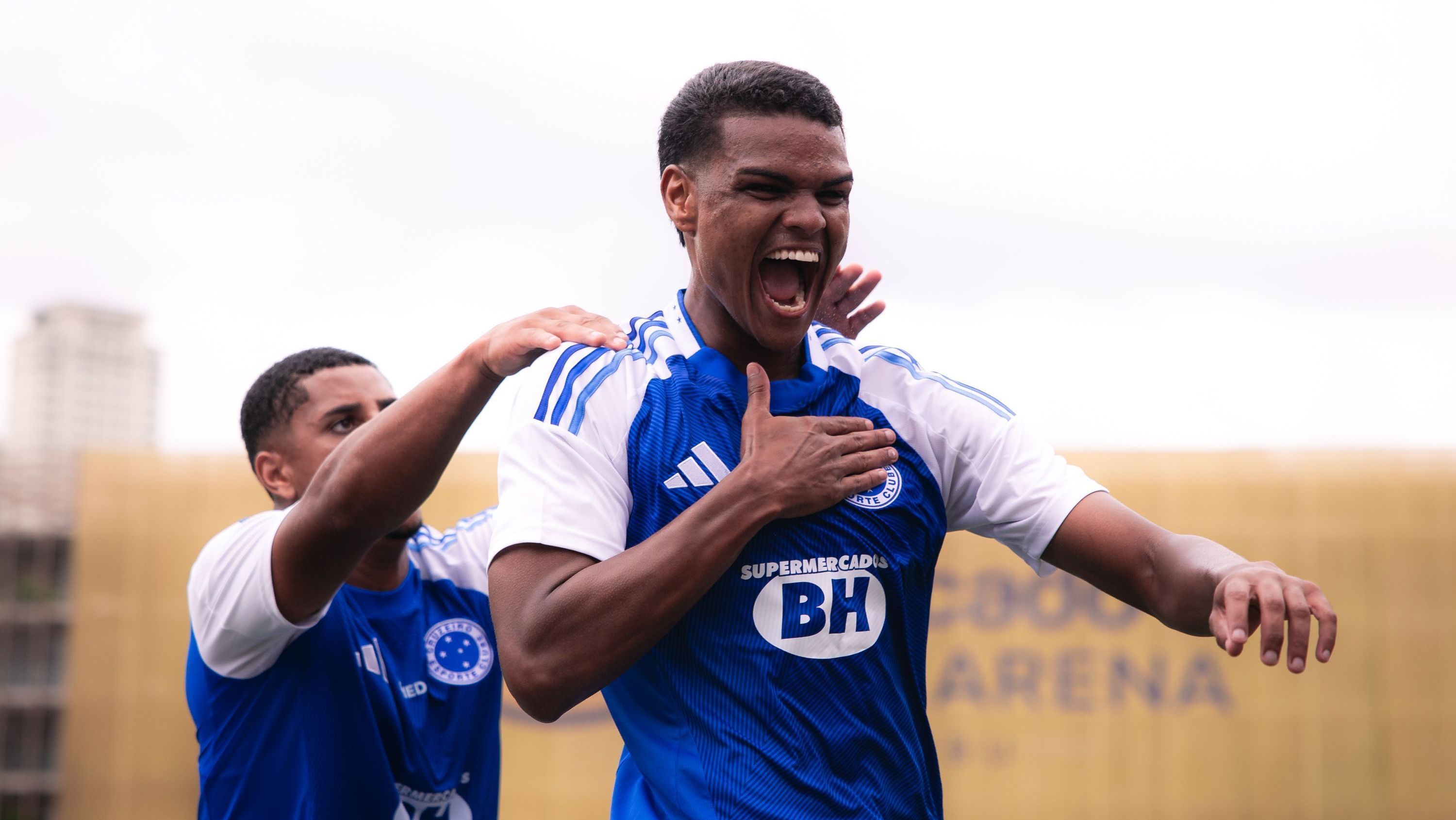 William comemora gol na final da Copinha