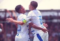 Copinha: Cruzeiro leva susto, mas vira sobre o Meia-Noite e se classifica