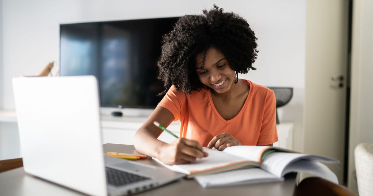 Universidade Zumbi dos Palmares Lança Plataforma Digital com Foco em Qualificação e Equidade Racial