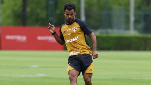 Danielzinho em treino do São Paulo