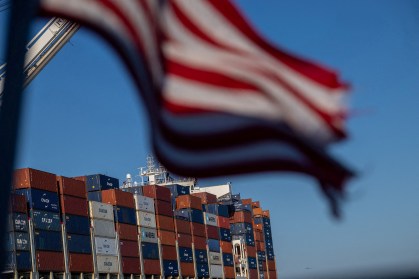 Porto de Oakland, EUA