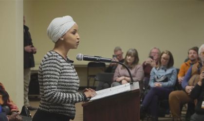 Homem que atacou deputada em Minnesota pode enfrentar acusação federal