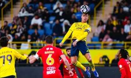 Cristiano Ronaldo marca, mas Al-Nassr perde no Campeonato Saudita