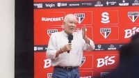 Presidente interino do São Paulo se reúne com elenco na véspera de clássico