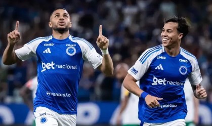 Com titulares de volta, Cruzeiro dá show e goleia Uberlândia no Mineiro