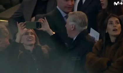 Carlo Ancelotti no Santiago Bernabéu, durante jogo do Real Madrid