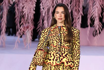 Dua Lipa estará no elenco de "Peaked", novo filme da A24, diz site