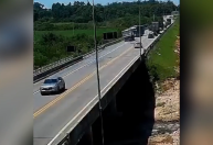 Vídeo mostra momento do acidente que deixou 11 mortos em Pelotas (RS)