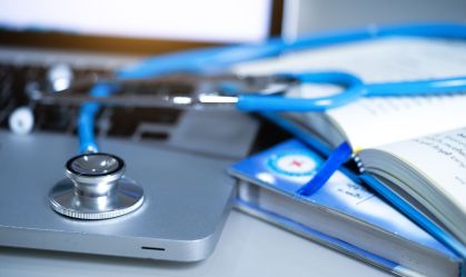 Médicos poderão ter CFM barrado por nota no Enamed? Entenda