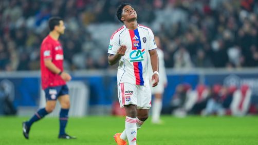 Endrick comemora gol pelo Lyon