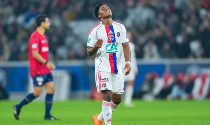 Endrick comemora gol pelo Lyon