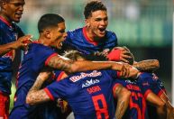 Com VAR decisivo, Bragantino vence Coritiba no Brasileirão e segue invicto