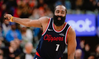 James Harden em partida dos Clippers