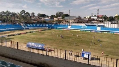Estádio Joaquim de Morais Filho, em Taubaté