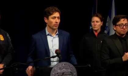 Prefeito de Minneapolis para Trump: remova os agentes federais agora