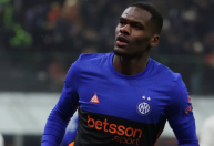 Líder da Serie A, Inter de Milão sai atrás, mas acaba goleando o Pisa