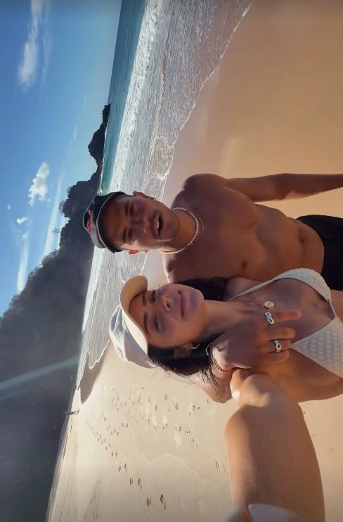Jade Picon e André Lamoglia em Fernando de Noronha • Instagram/Jade Picon