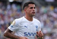 Barcelona anuncia retorno de João Cancelo por empréstimo junto ao Al-Hilal
