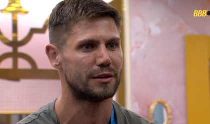 Jonas Sulzbach, do BBB 26, é acusado de homofobia após discussão no reality