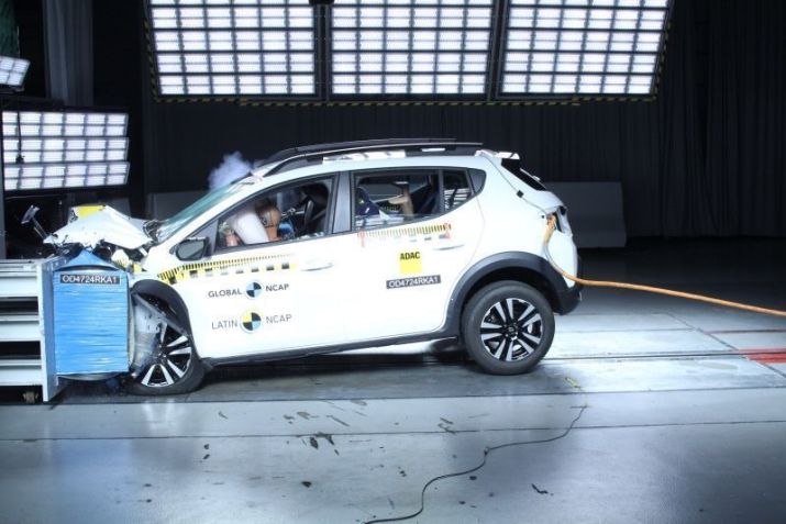 Renault Kardian recebeu 5 estrelas pelo Latin NCAP • Latin NCAP/Divulgação