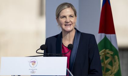 "Ainda não falamos com Trump", diz presidente do COI sobre Jogos de 2028