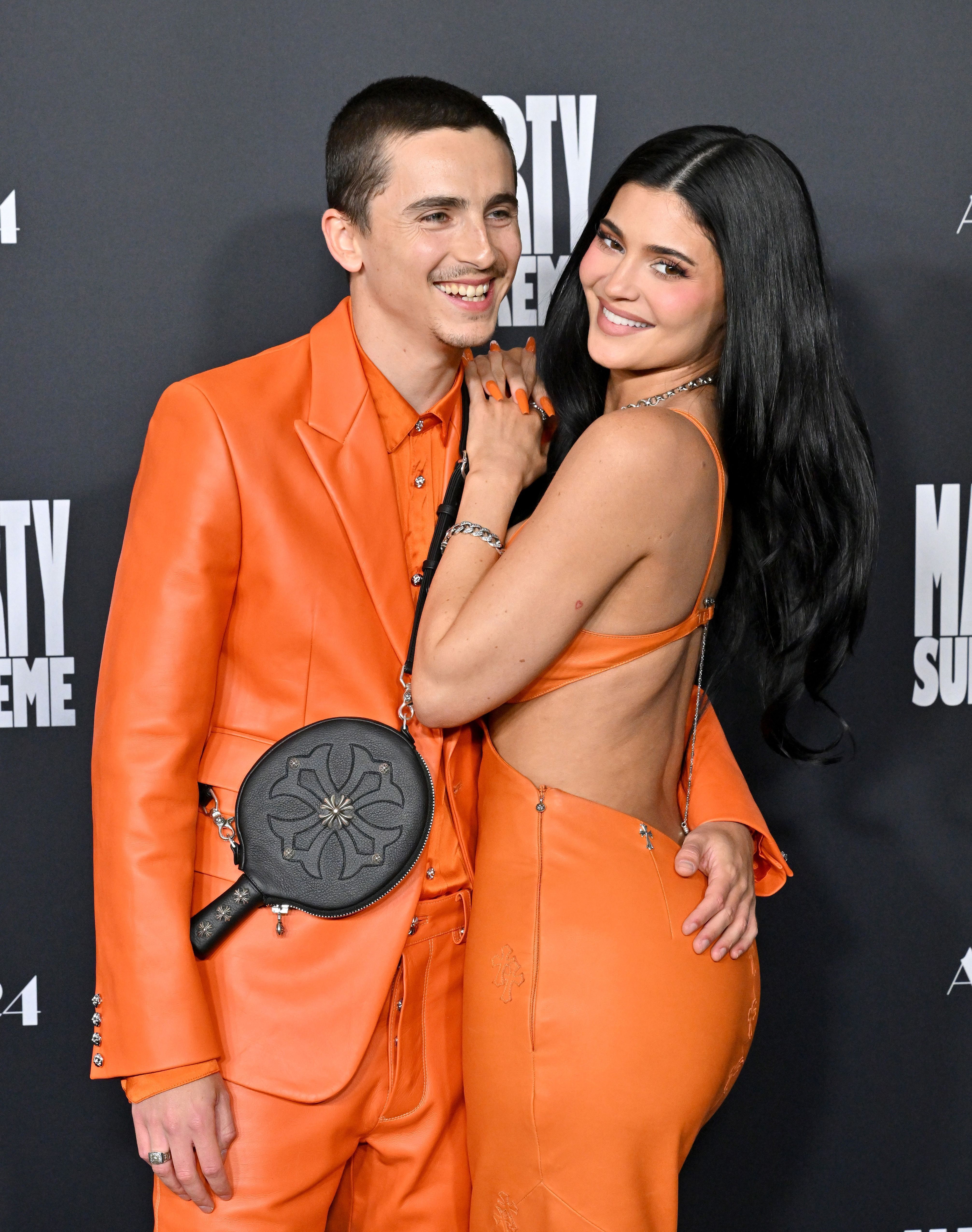 Kylie Jenner e Timothée Chalamet na première de "Marty Supreme" • Axelle/Bauer-Griffin/FilmMagic