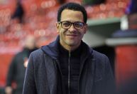 Técnico do Strasbourg vai a Londres para assinar com o Chelsea