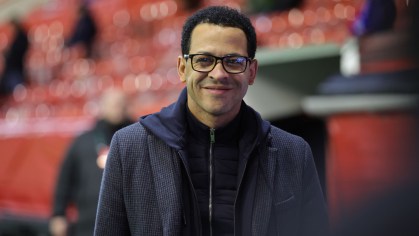 Liam Rosenior é o favorito para assumir cargo de técnico do Chelsea