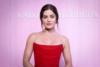 Lucy Hale no desfile da Carolina Herrera, em setembro de 2026