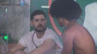 No BBB 26, Marcelo confessa decepção com Ana Paula: "Me sinto trouxa"