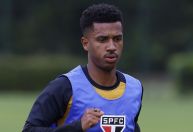 São Paulo toma decisão sobre negociar Marcos Antonio com o Flamengo