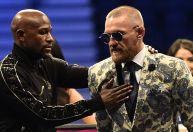 McGregor desafia Mayweather para luta na Casa Branca e promete nocaute