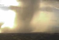 O que é a microexplosão atmosférica, que pode arrasar uma cidade com ventos