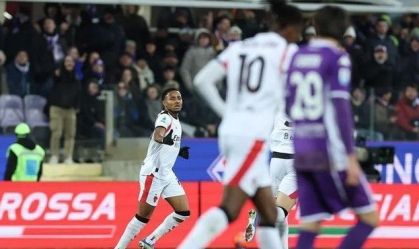 Nkunku marca no fim e Milan empata com a Fiorentina no Campeonato Italiano