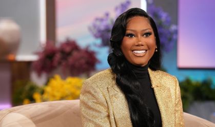 Muni Long durante sua participação no "The Jennifer Hudson Show", em outubro de 2025