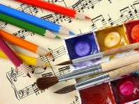 Como a música fortalece habilidades sociais e cognitivas na infância