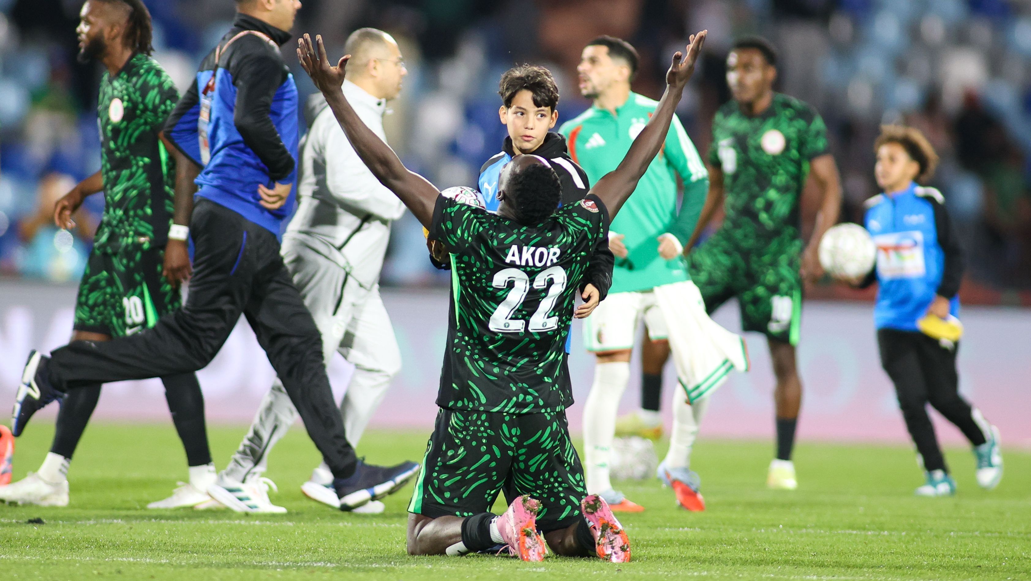 Akor Adams celebra classificação da Nigéria na CAN