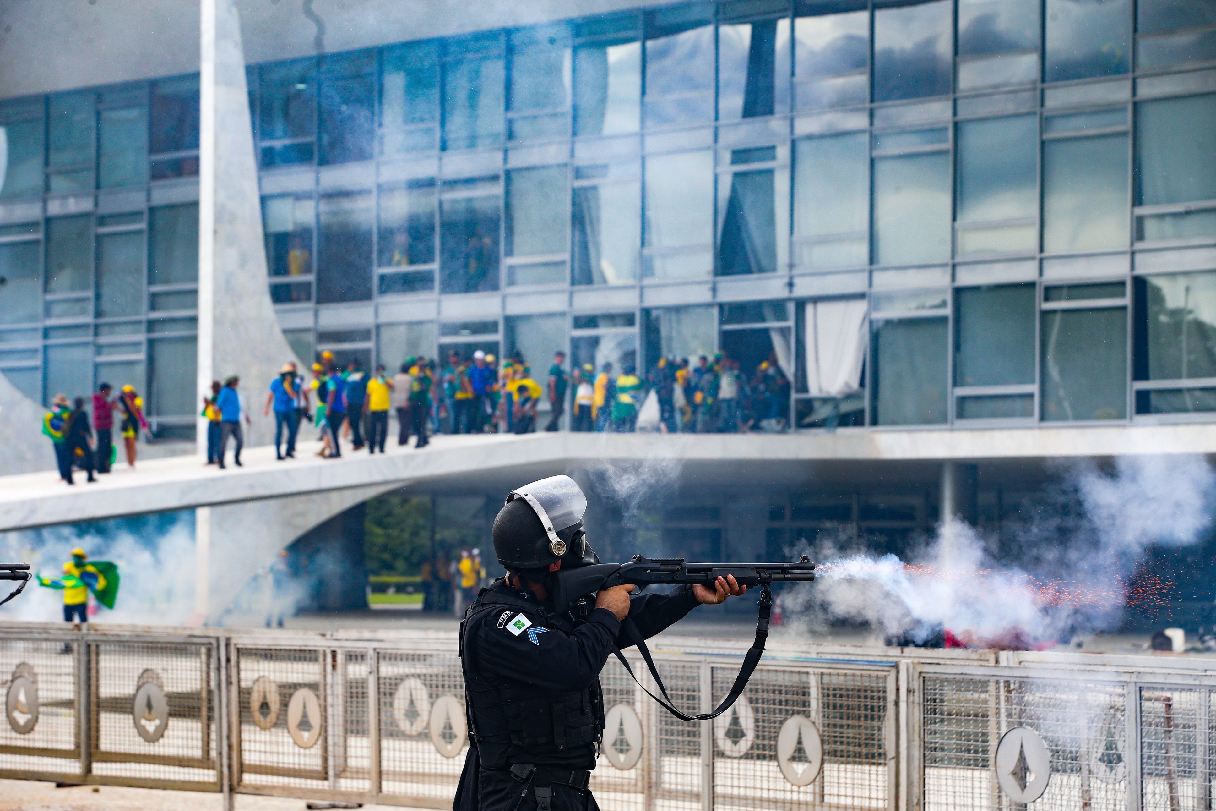Atos Golpistas de 8 de janeiro