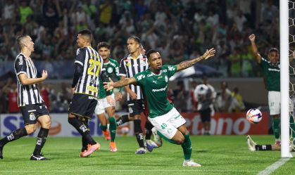 Allan comemora gol do Palmeiras contra o Santos, em jogo da segunda rodada do Paulistão