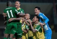 Diretor do Palmeiras afirma que time avançou na Copinha "sem merecer"