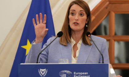 UE deve retomar avaliação de acordo com EUA, diz presidente do Parlamento