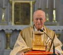 Padre morre, aos 103 anos, enquanto rezava Ave-Maria