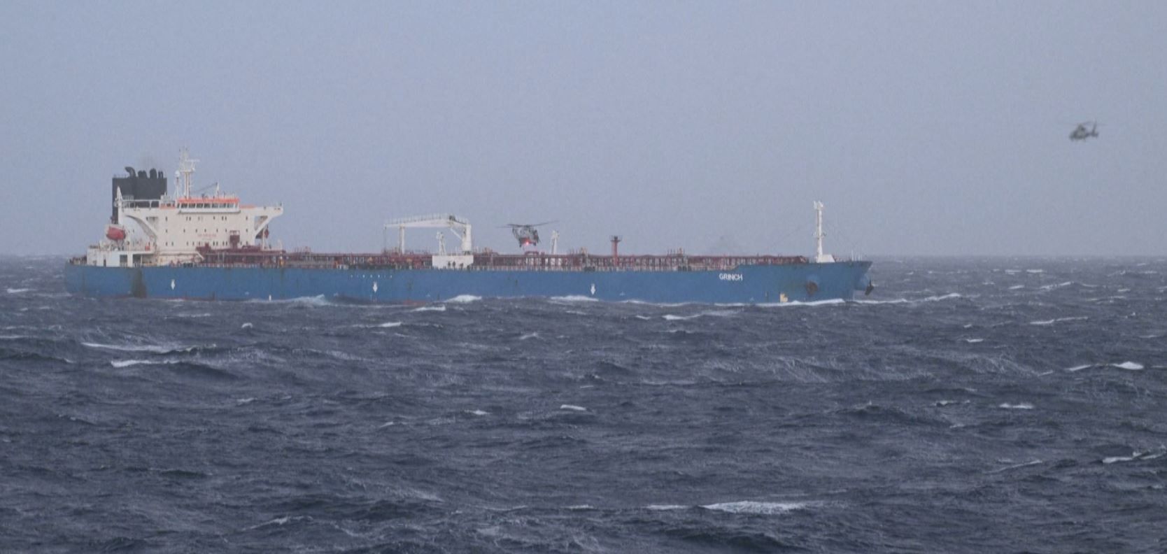 Interceptação do navio-petroleiro GRINCH pela França, suspeito de integrar a frota fantasma da Rússia
