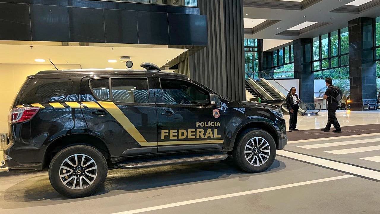 PF (Polícia Federal)