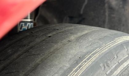 Pneu careca pode causar acidentes