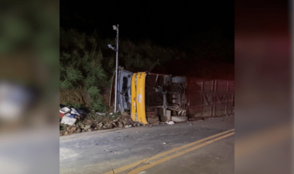 Acidente com ônibus de turismo deixa cinco mortos em MG