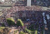 Venezuelanos em Buenos Aires celebram captura de Nicolás Maduro